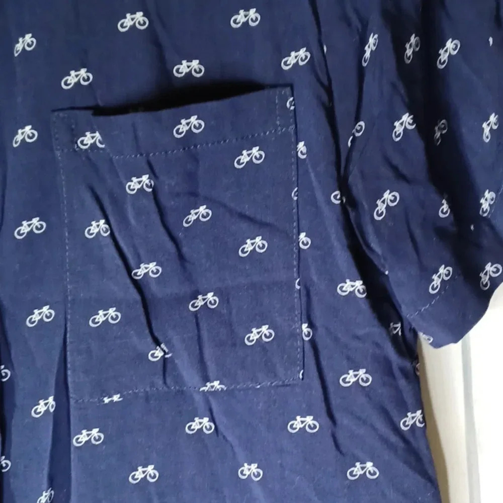 Love Notes cropped button-down bicycle shirt - Picture 2 of 8